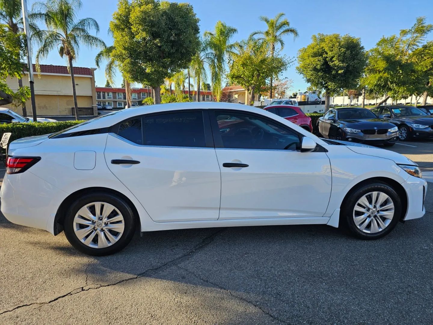 2025 Nissan Sentra S photo 4