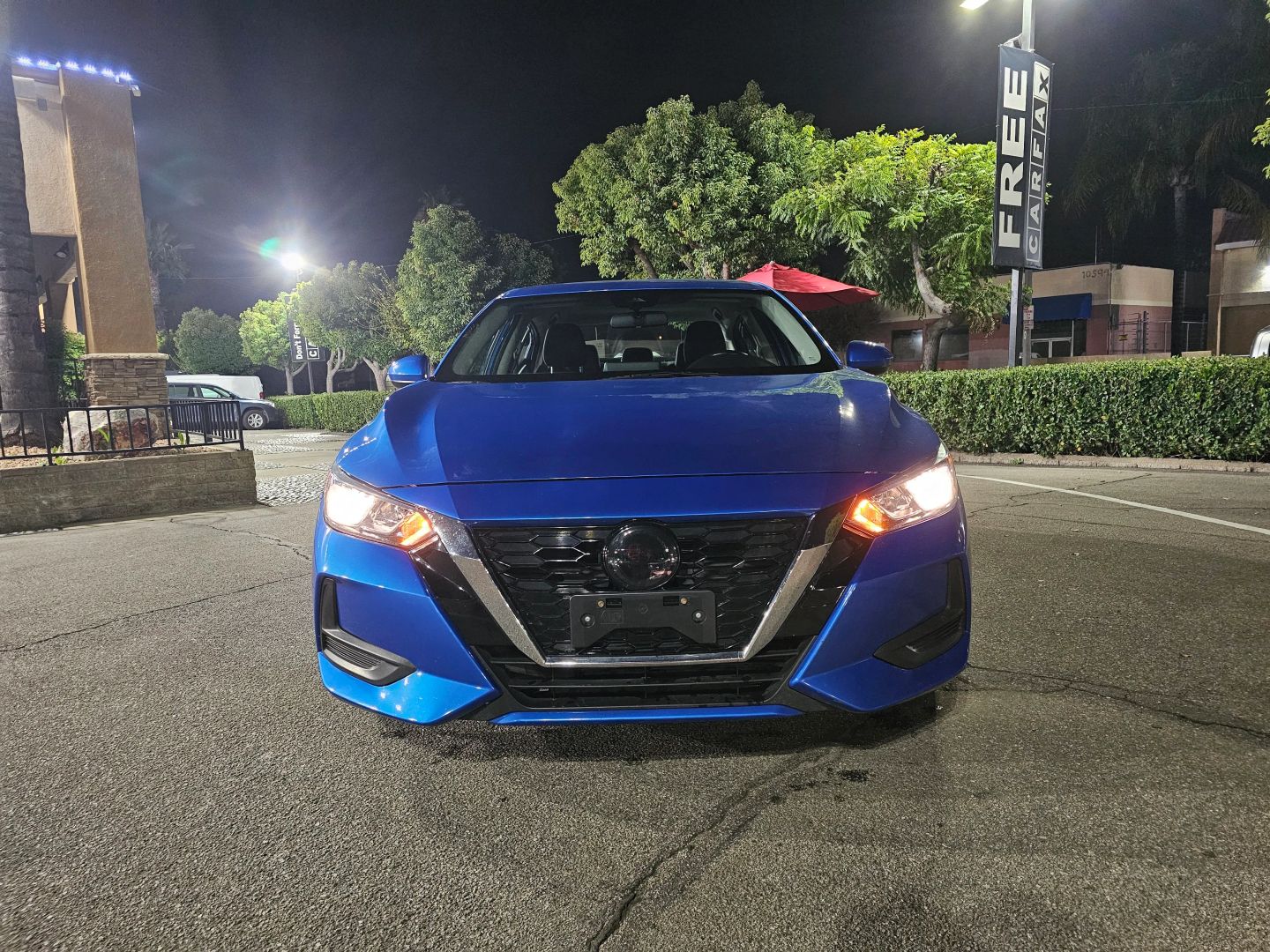 2022 Nissan Sentra SV photo 2