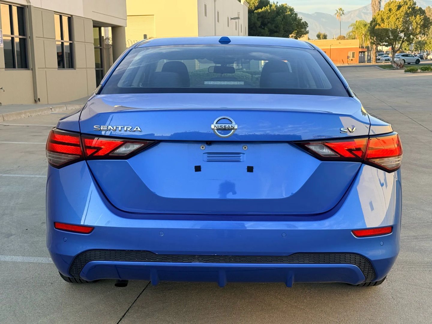 2022 Nissan Sentra SV - Photo 6