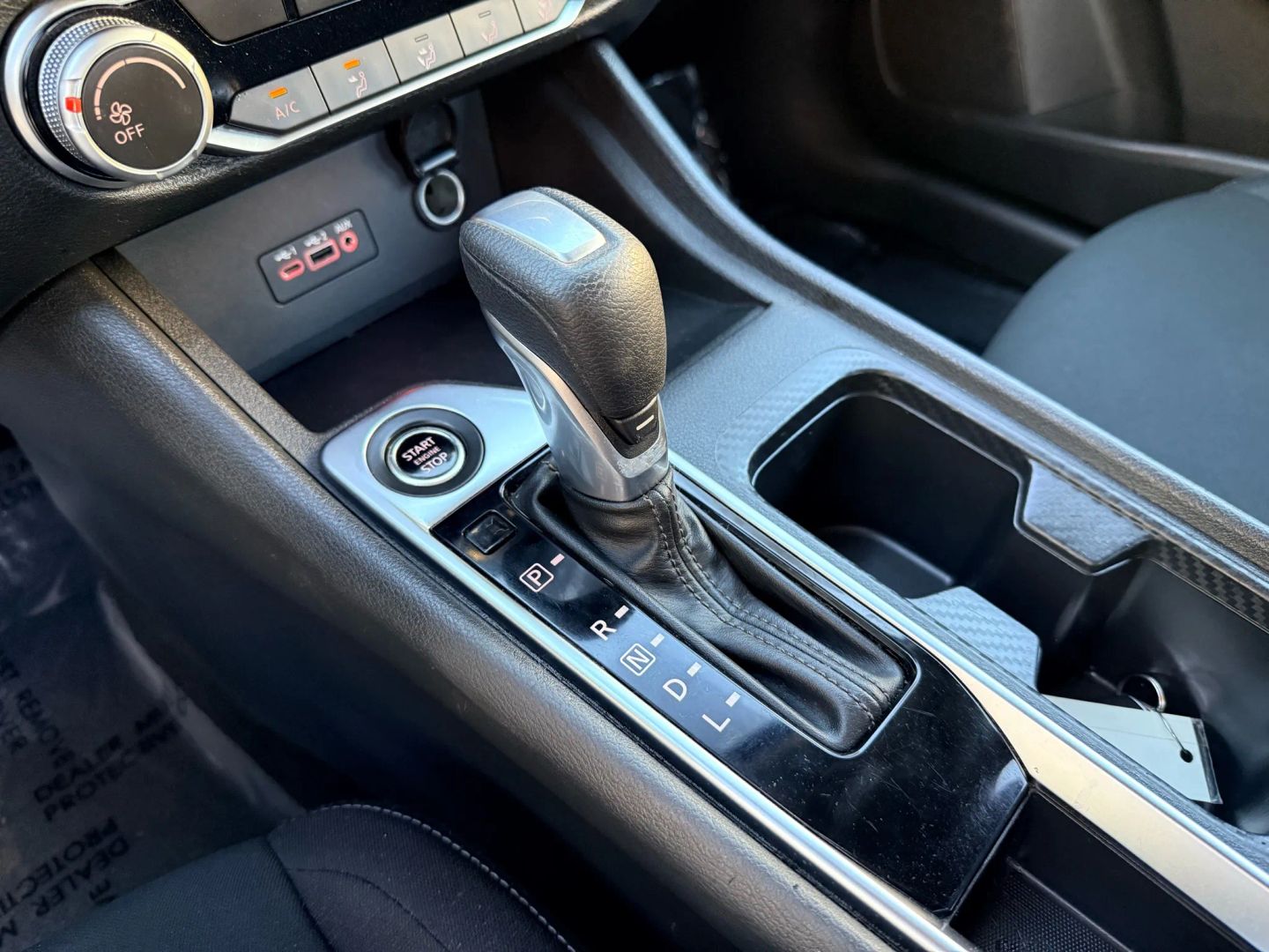 2022 Nissan Sentra SV - Photo 17