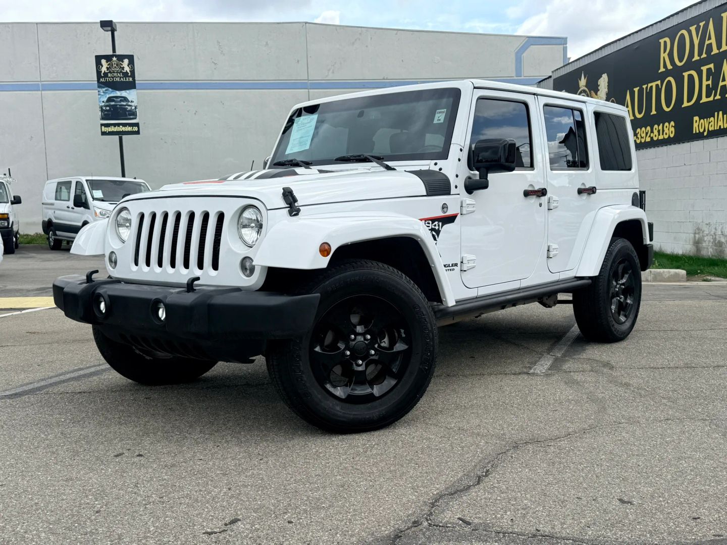 Jeep Wrangler photo 2