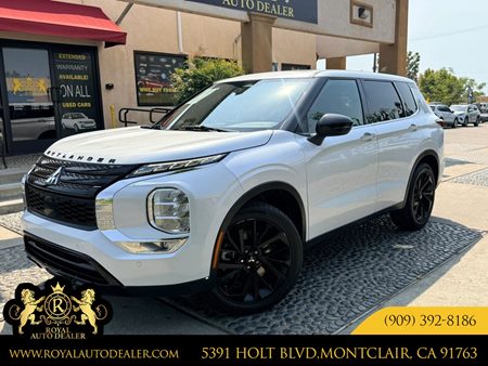 2022 Mitsubishi Outlander SE
