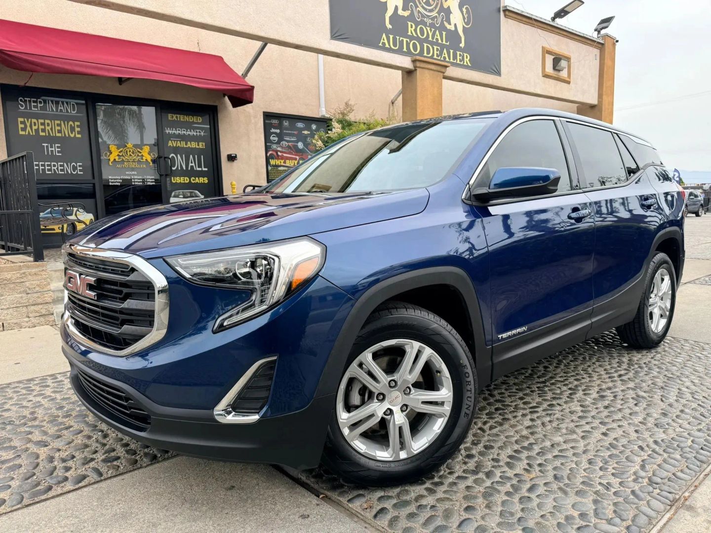 GMC Terrain photo 2