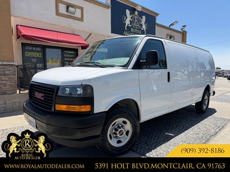 2023 GMC Savana Cargo Van