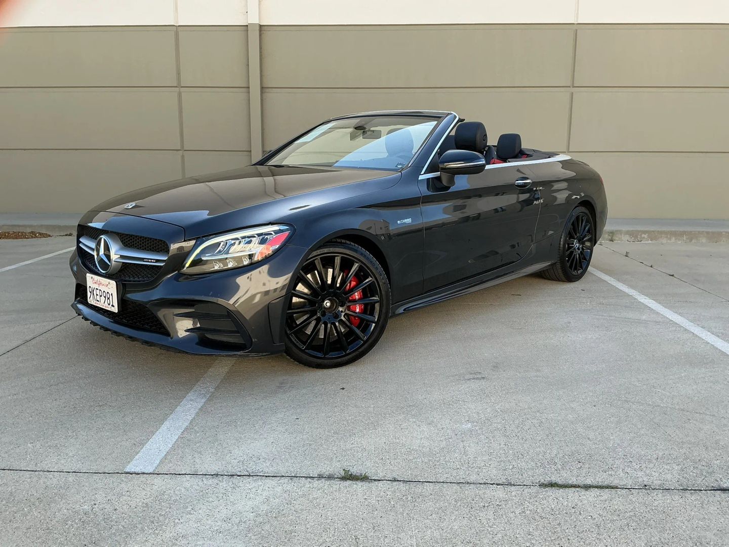 Mercedes-Benz AMG C 43 photo 2
