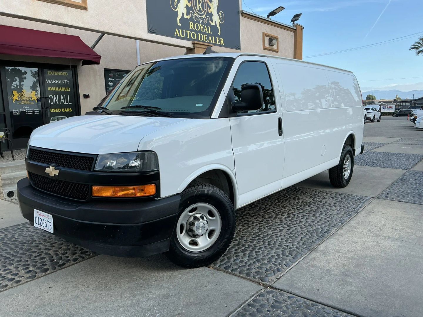 Chevrolet Express photo 2