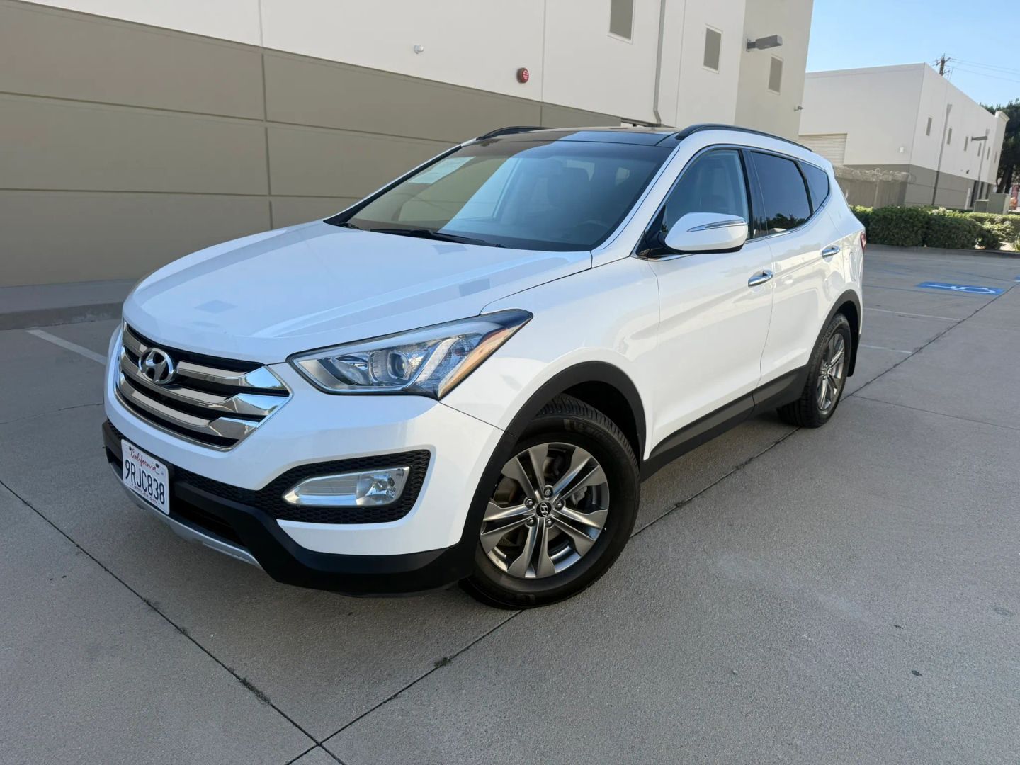 Hyundai Santa Fe Sport photo 2
