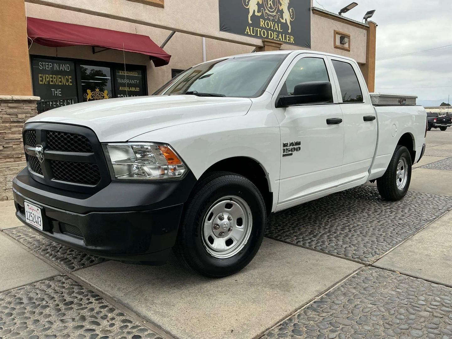 Ram 1500 photo 2