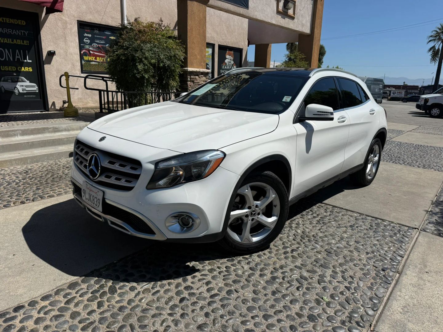 Mercedes-Benz GLA 250 photo 2
