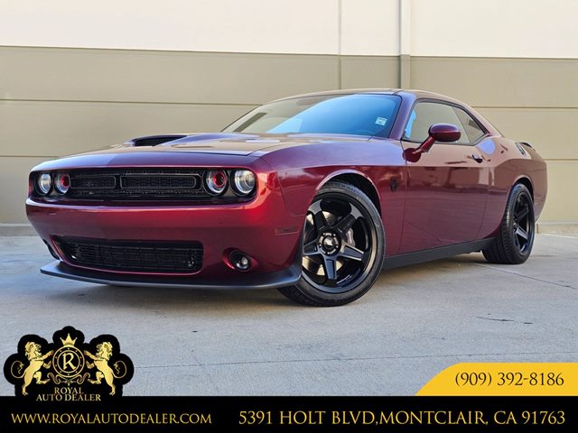 Octane Red Pearlcoat 2019 Dodge Challenger Coupe Rear-Wheel Drive Automatic