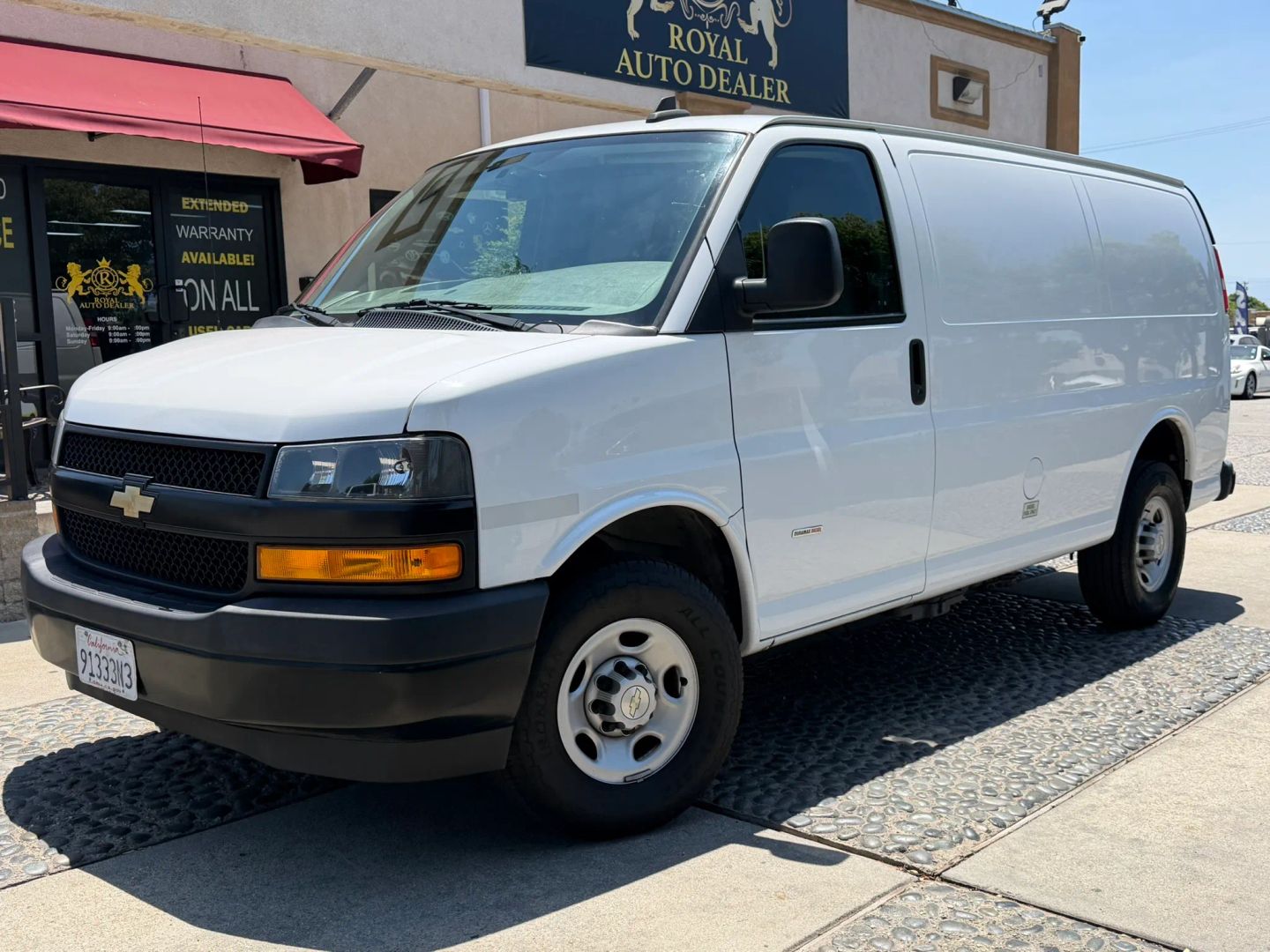 Chevrolet Express photo 2