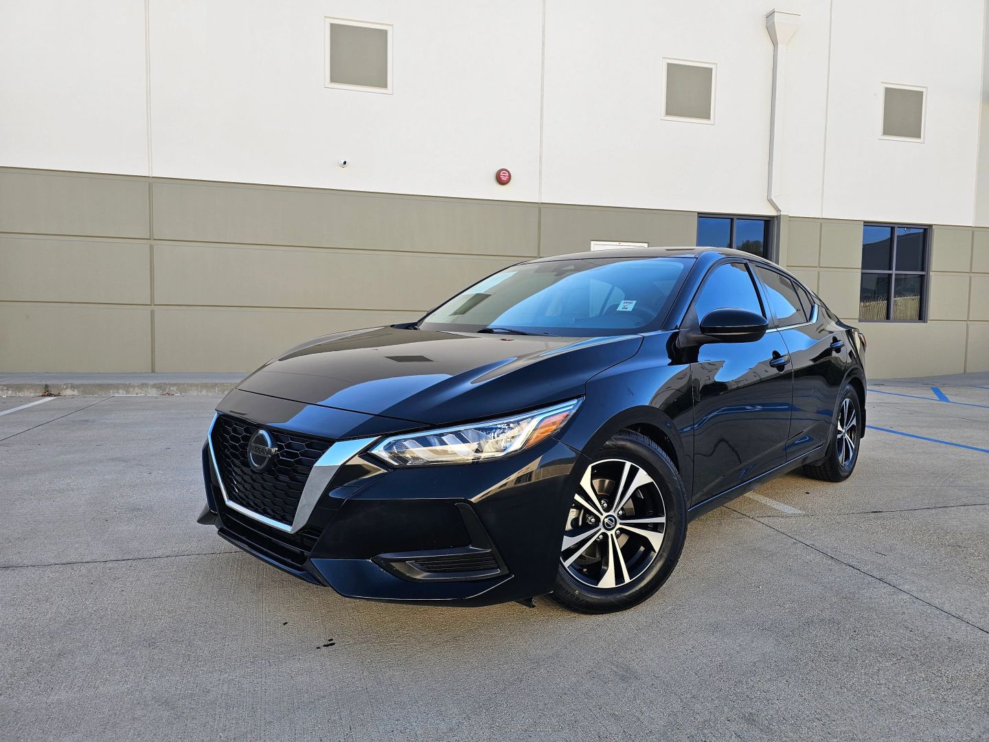 Nissan Sentra photo 2