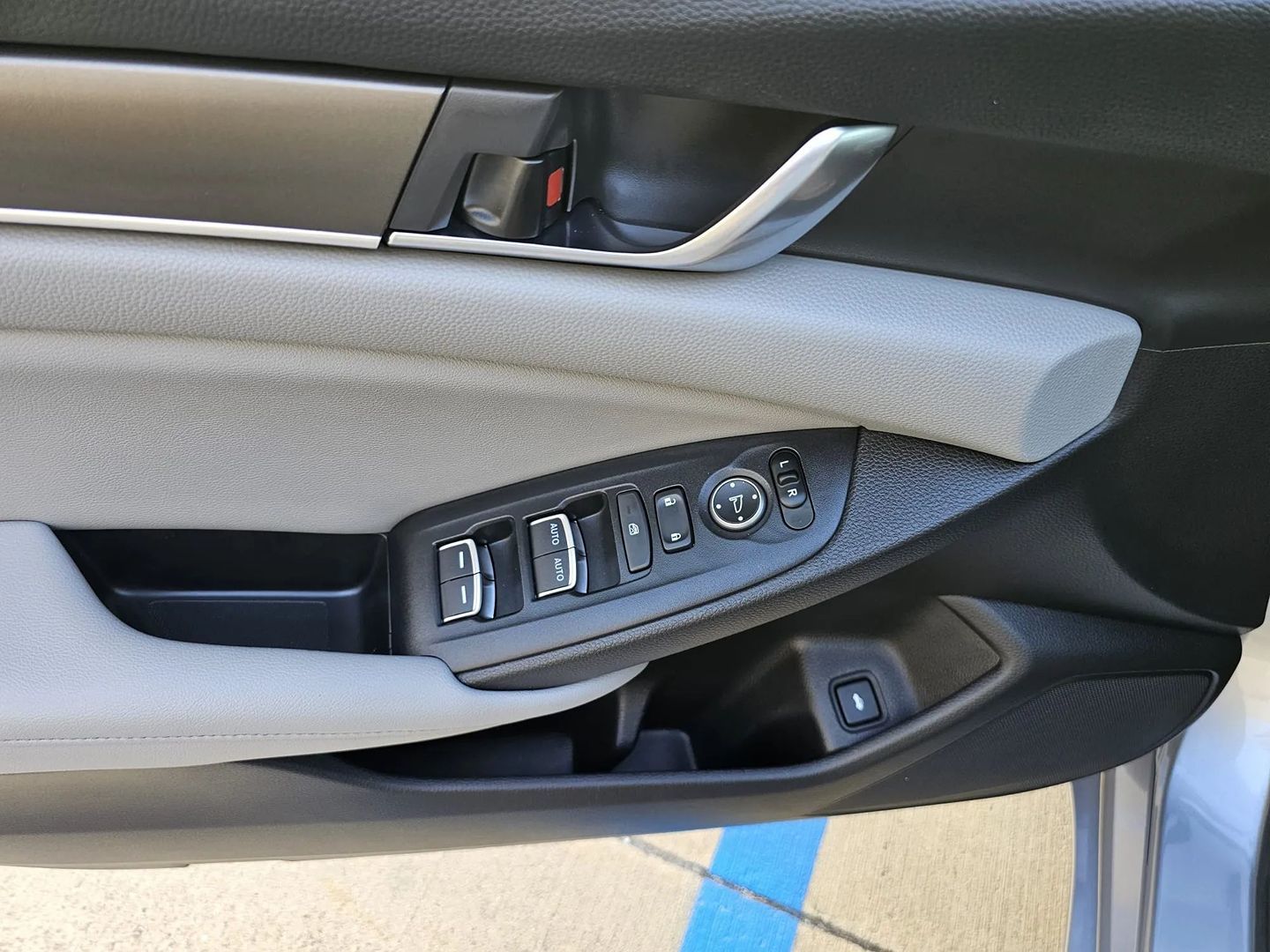 Honda Accord photo 17