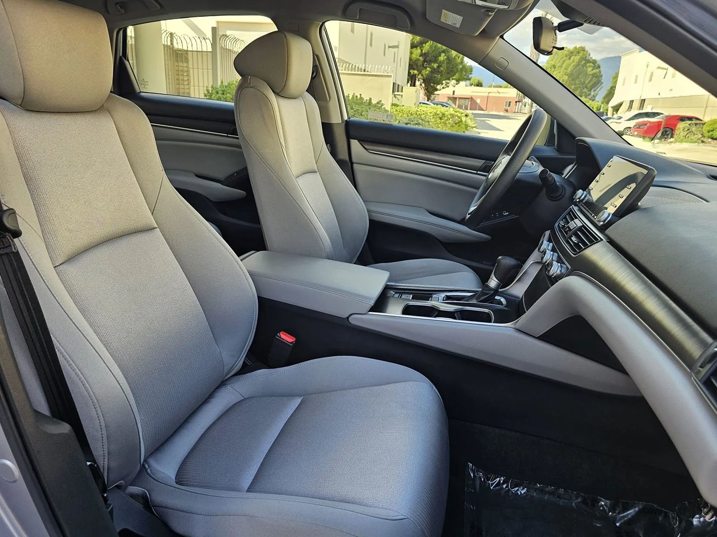 Honda Accord photo 27