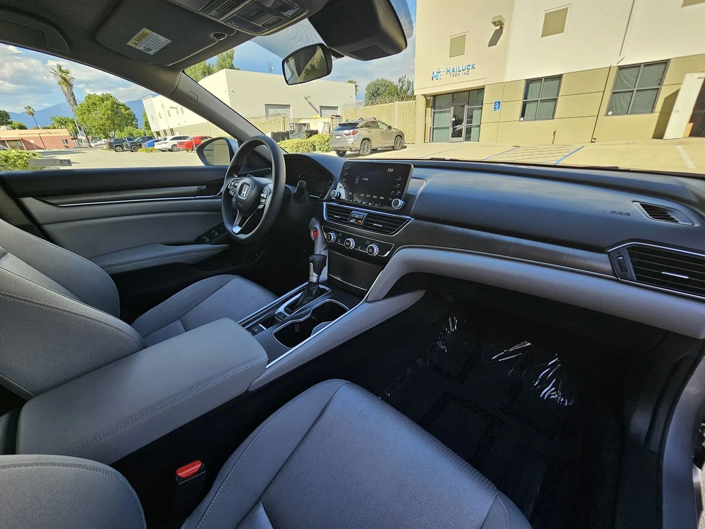 Honda Accord photo 29
