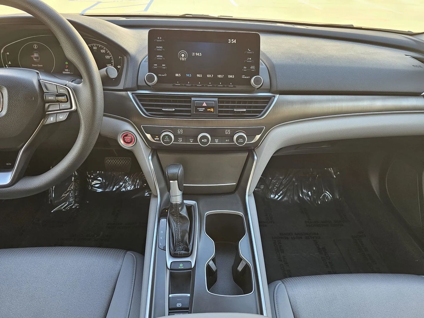 Honda Accord photo 32