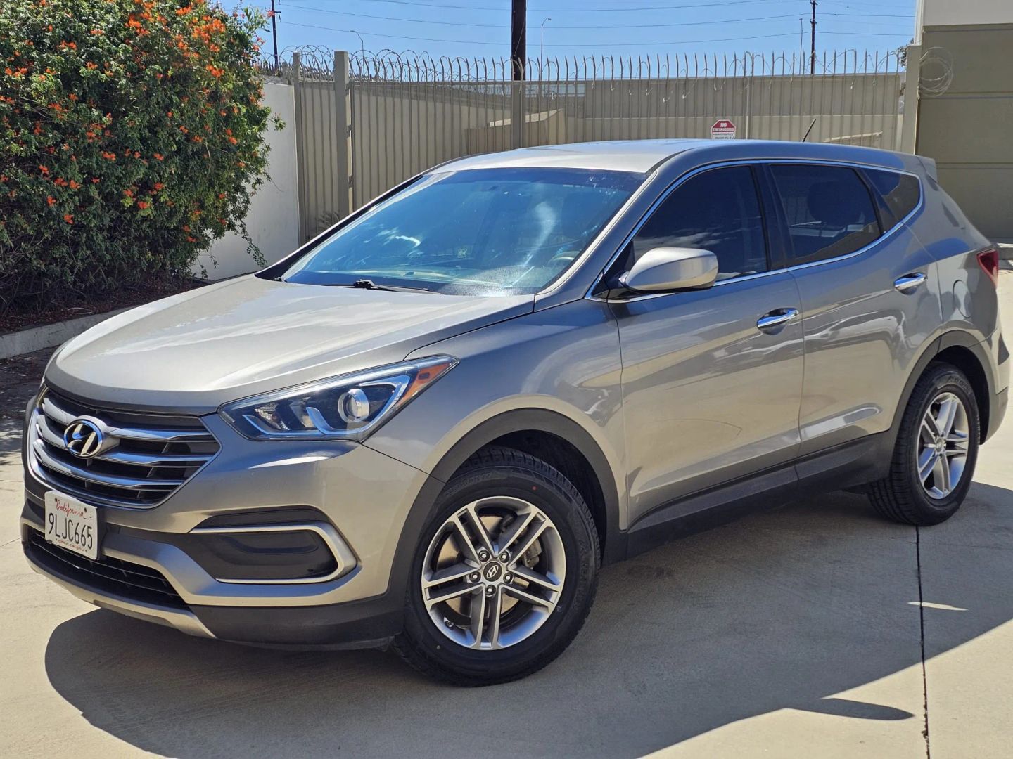 Hyundai Santa Fe Sport photo 2
