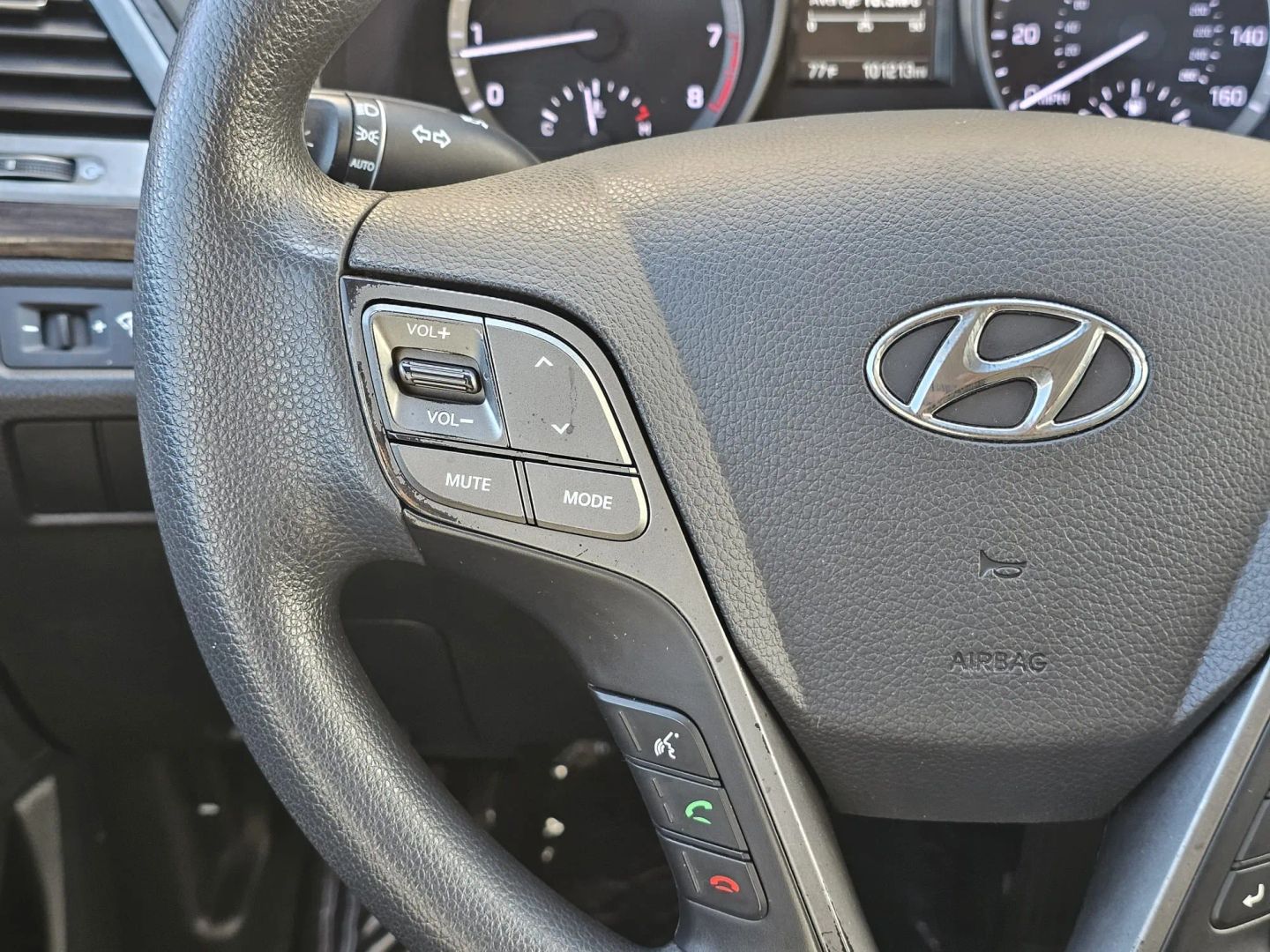 Hyundai Santa Fe Sport photo 24