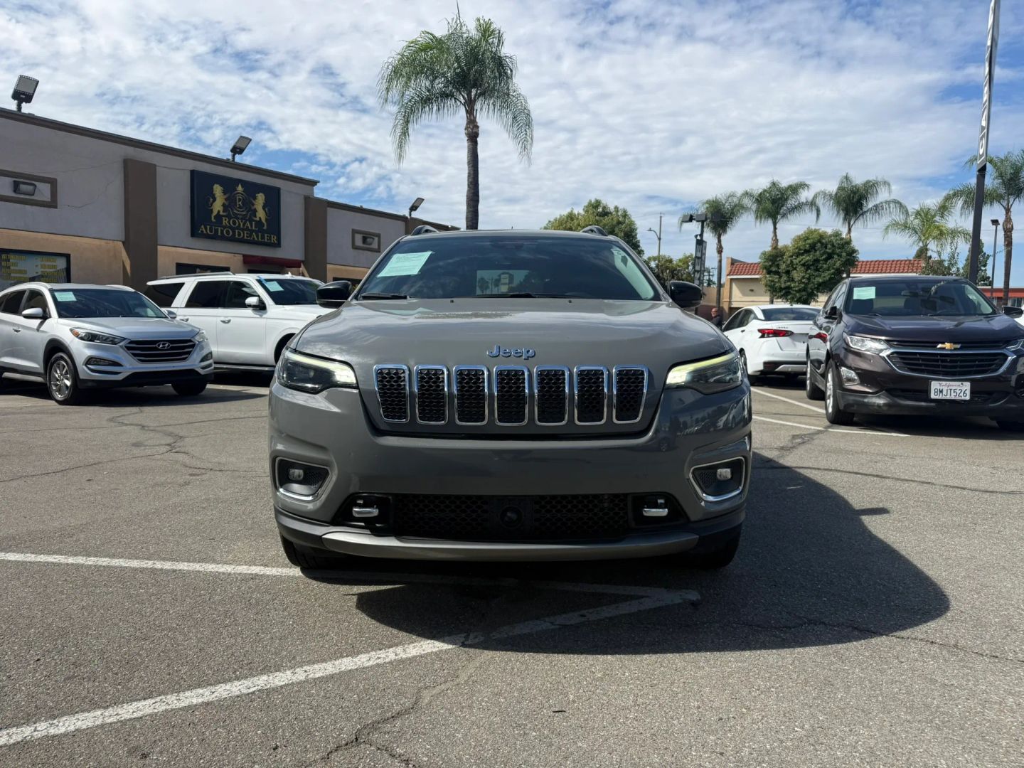 Jeep Cherokee photo 9