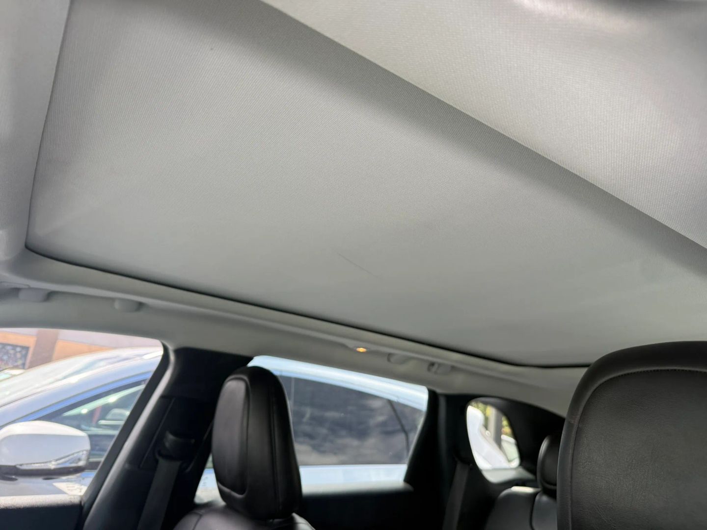 Jeep Cherokee photo 16