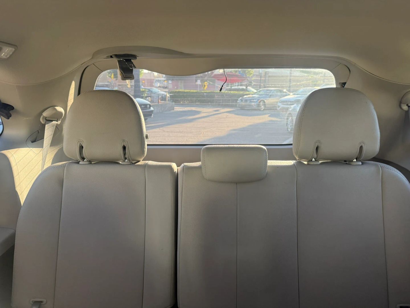 Toyota Sienna photo 13