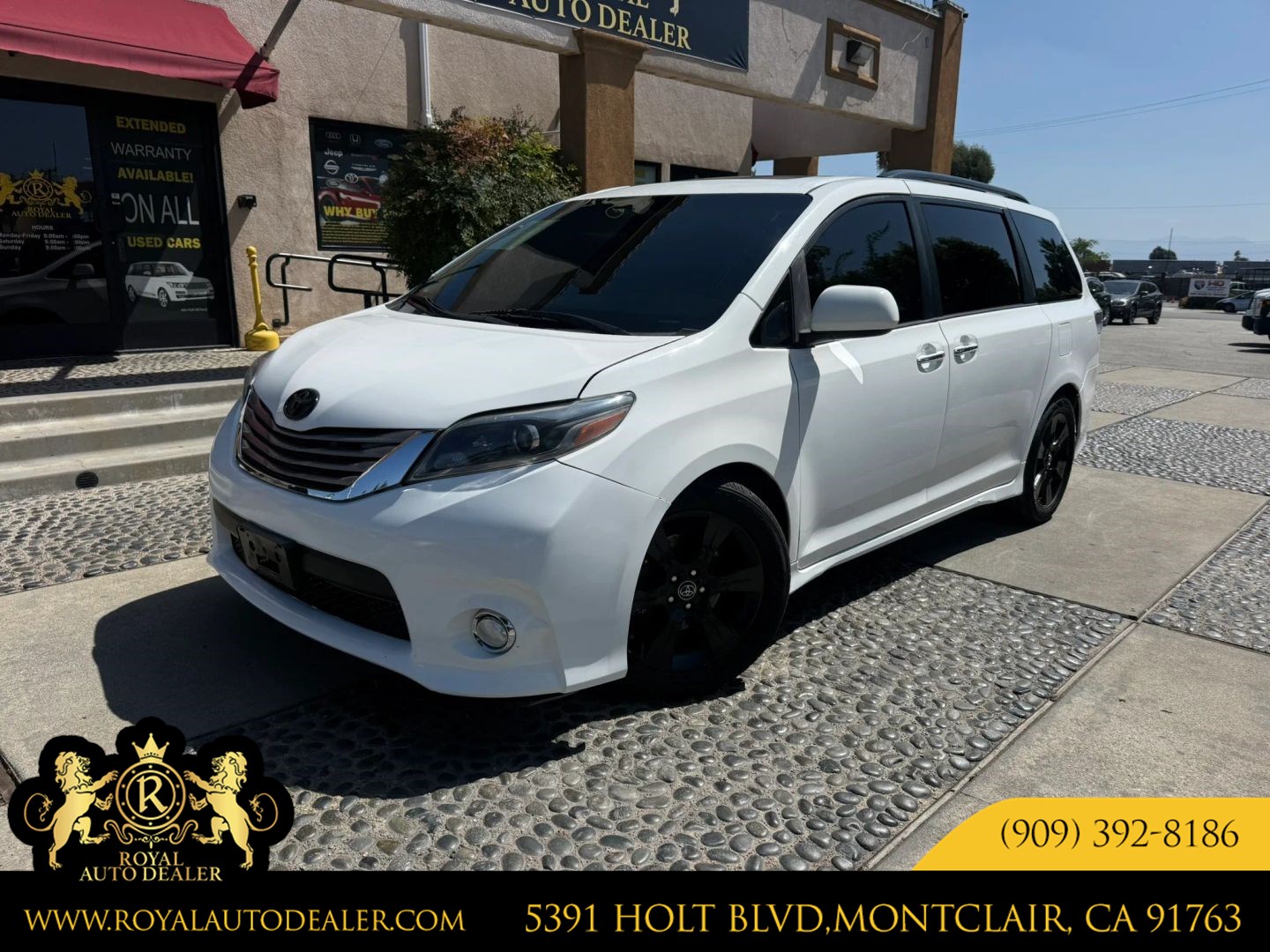 2016 Toyota Sienna SE FWD photo