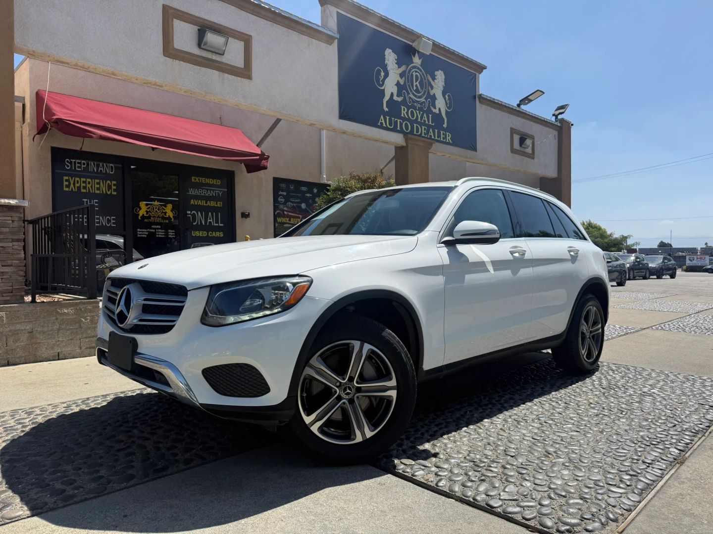 Mercedes-Benz GLC photo 2