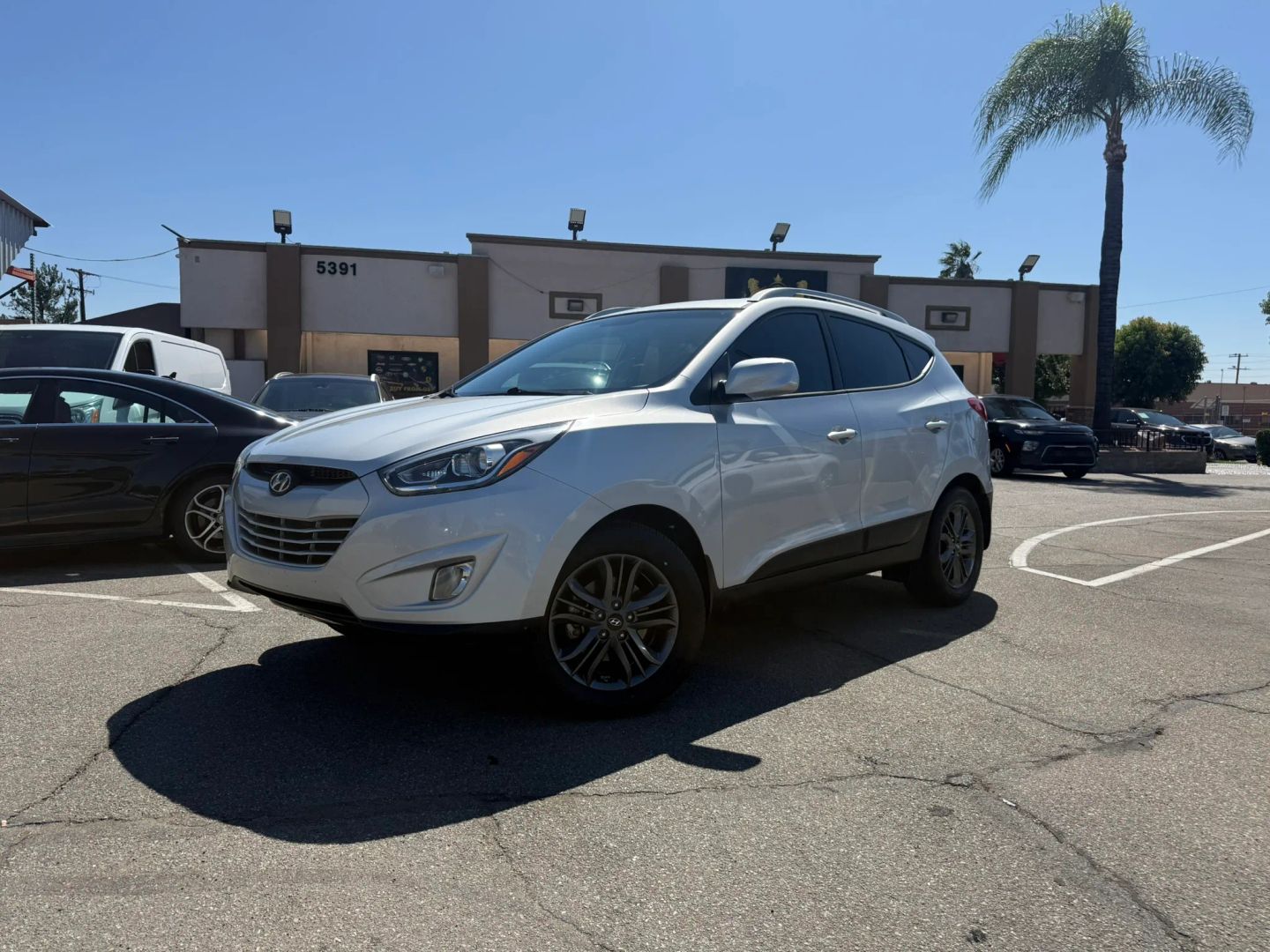 Hyundai Tucson photo 2