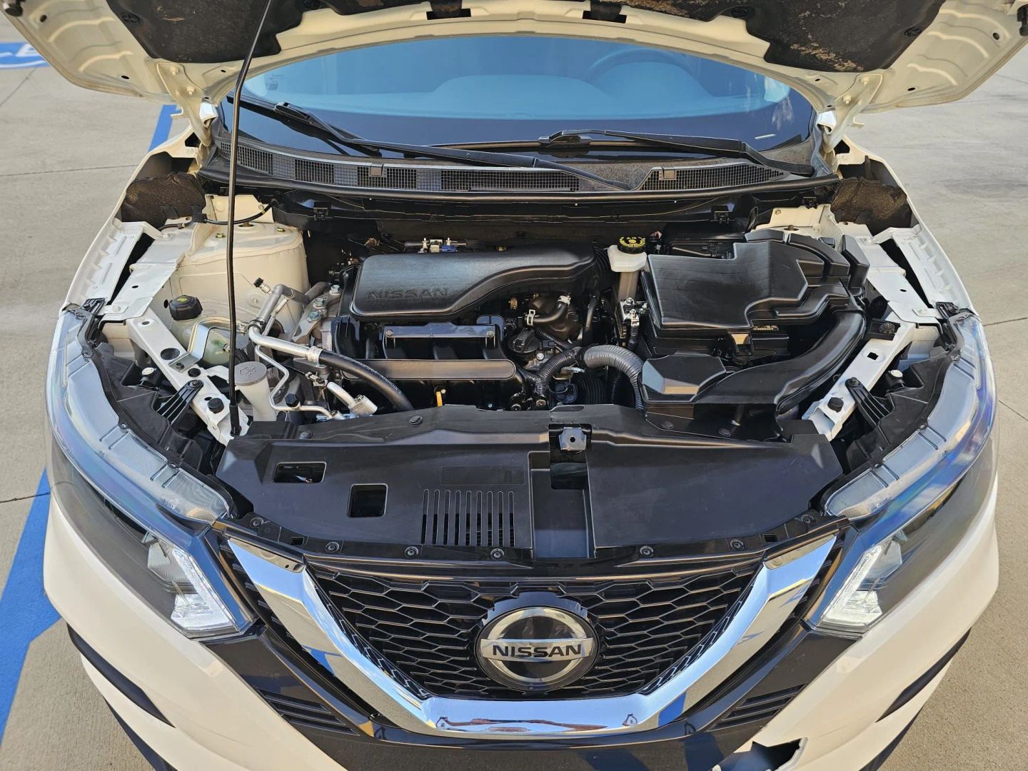 Nissan Rogue Sport photo 24