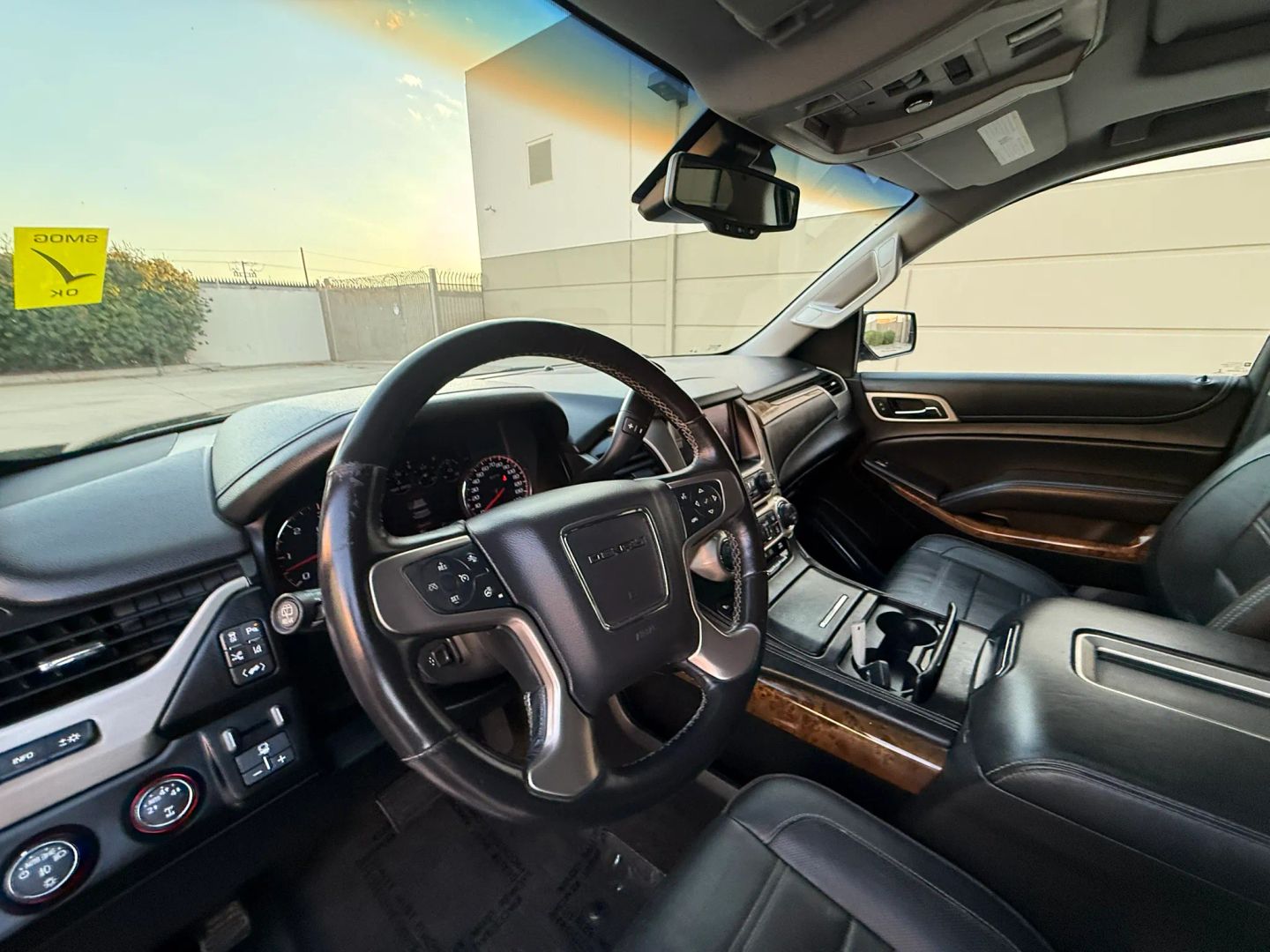 GMC Yukon XL photo 18