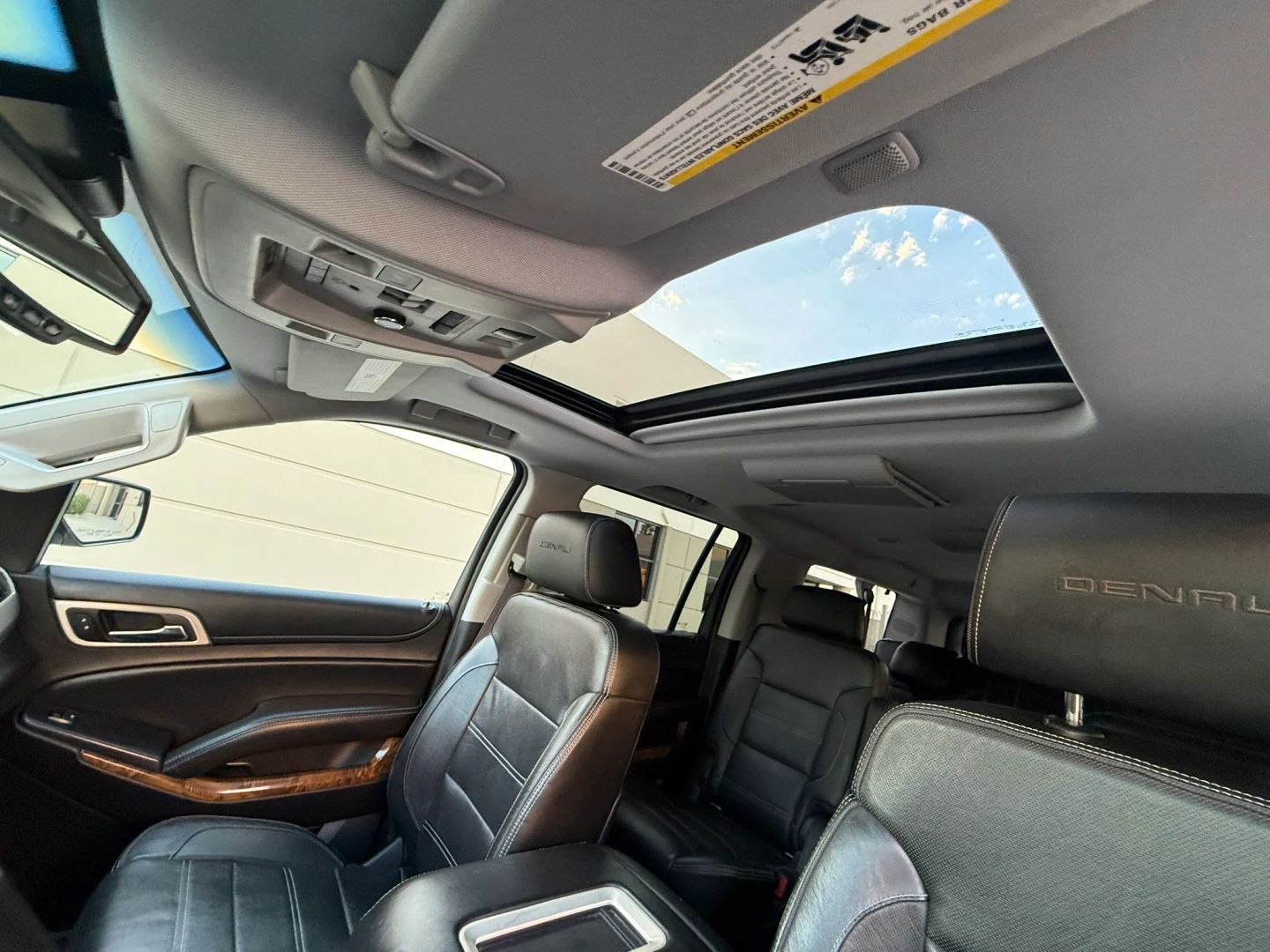 GMC Yukon XL photo 19