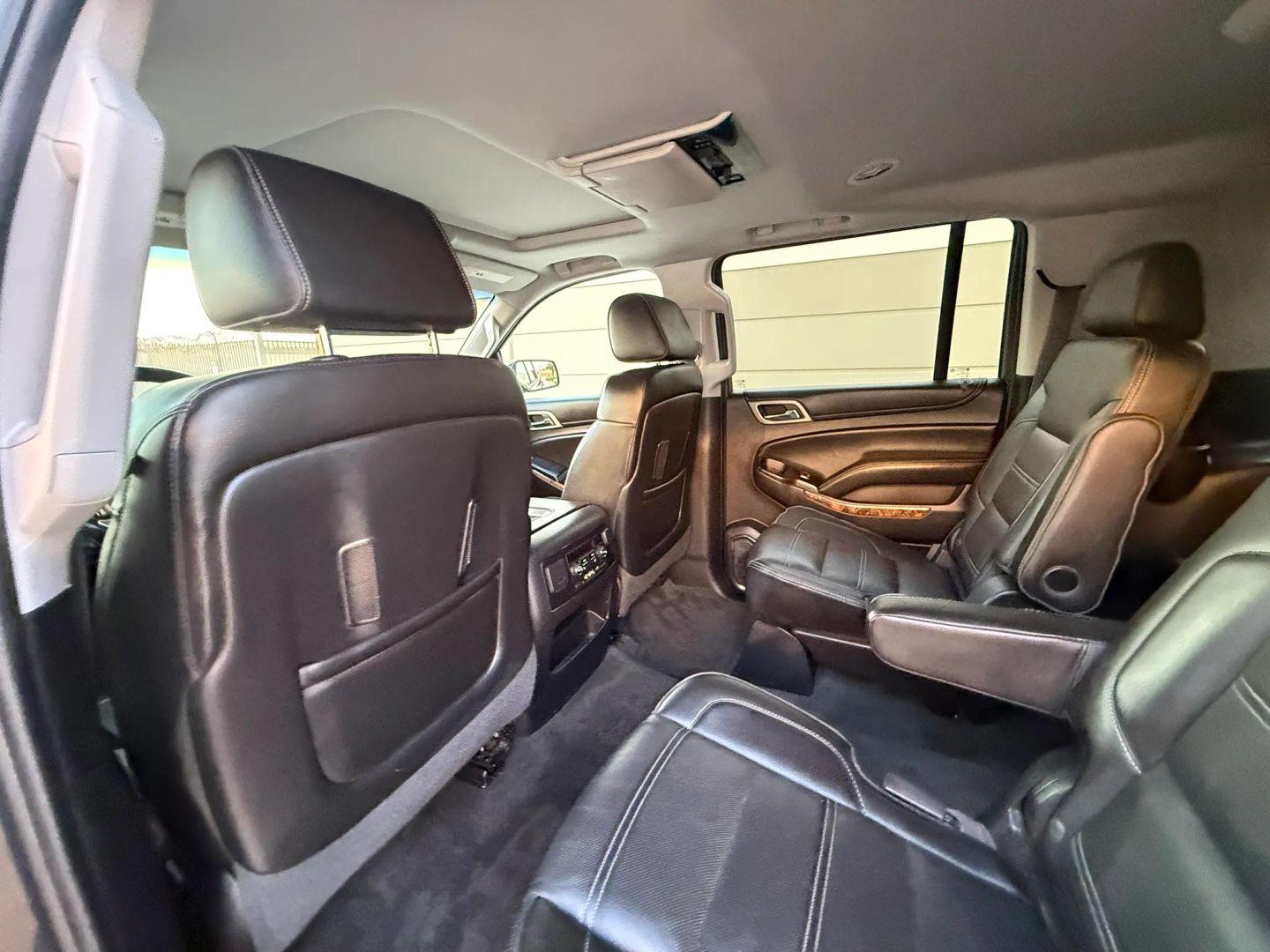 GMC Yukon XL photo 22