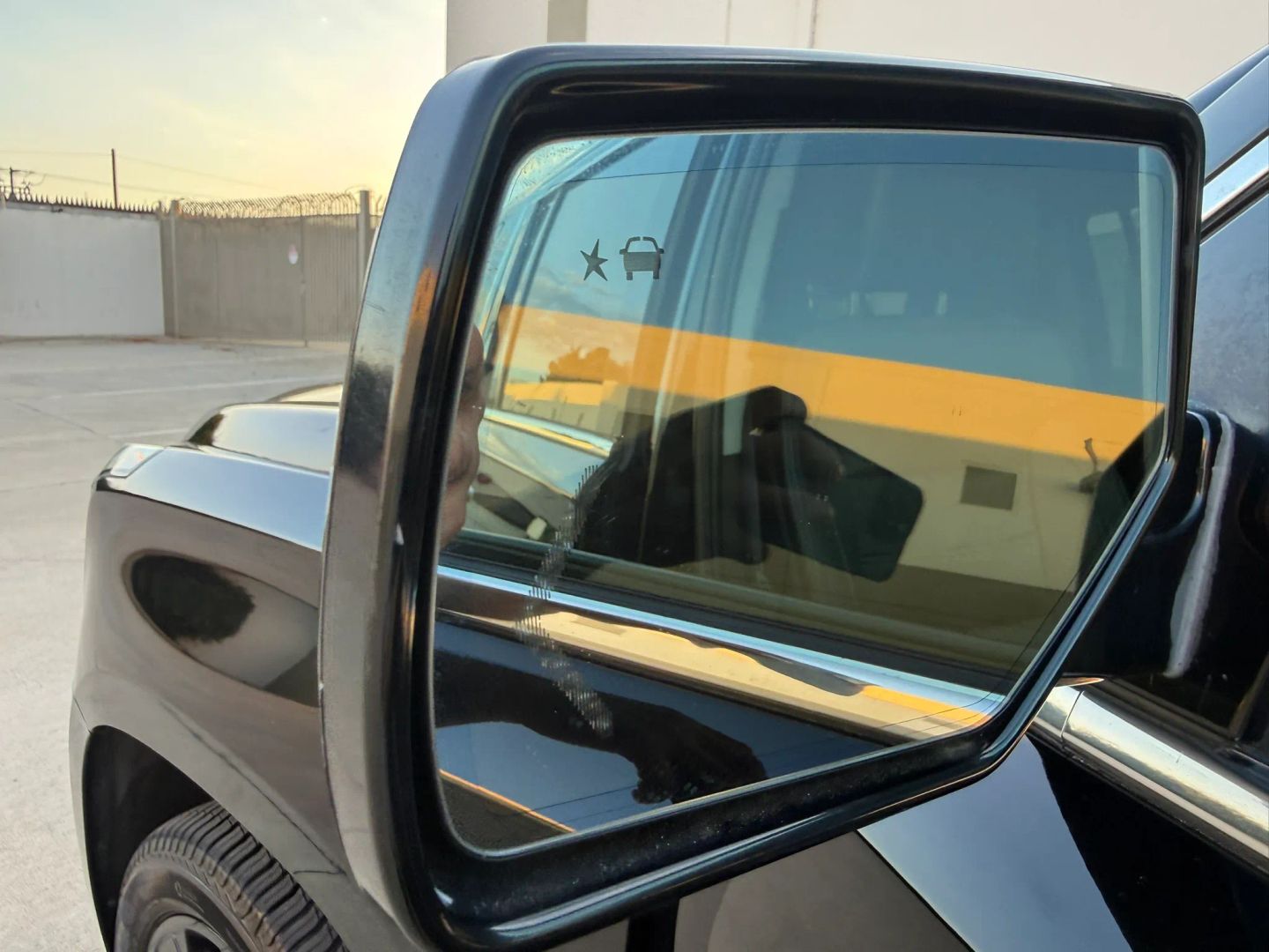 GMC Yukon XL photo 39
