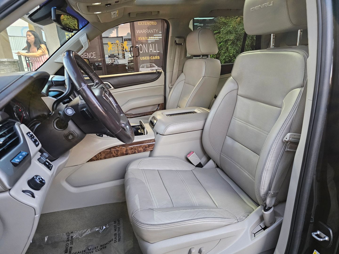 GMC Yukon photo 21