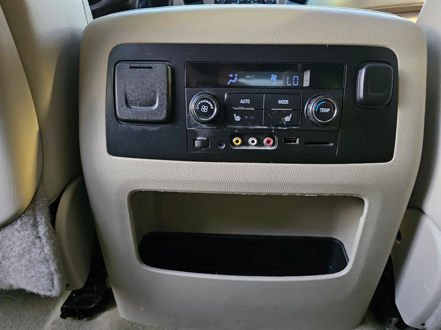 GMC Yukon photo 23
