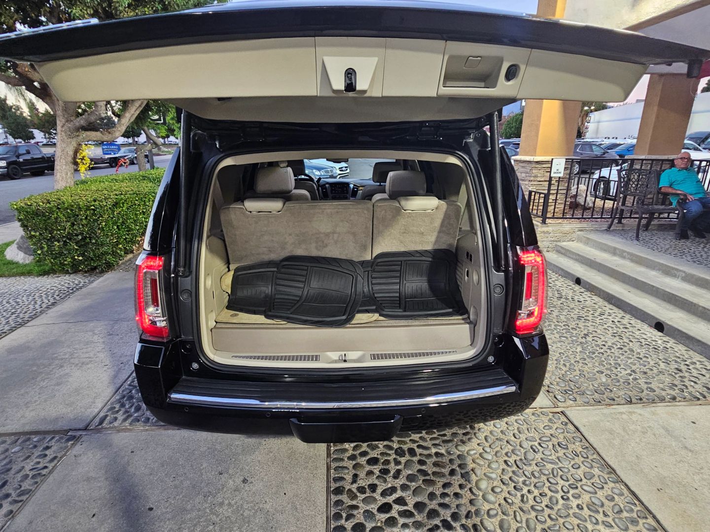 GMC Yukon photo 31