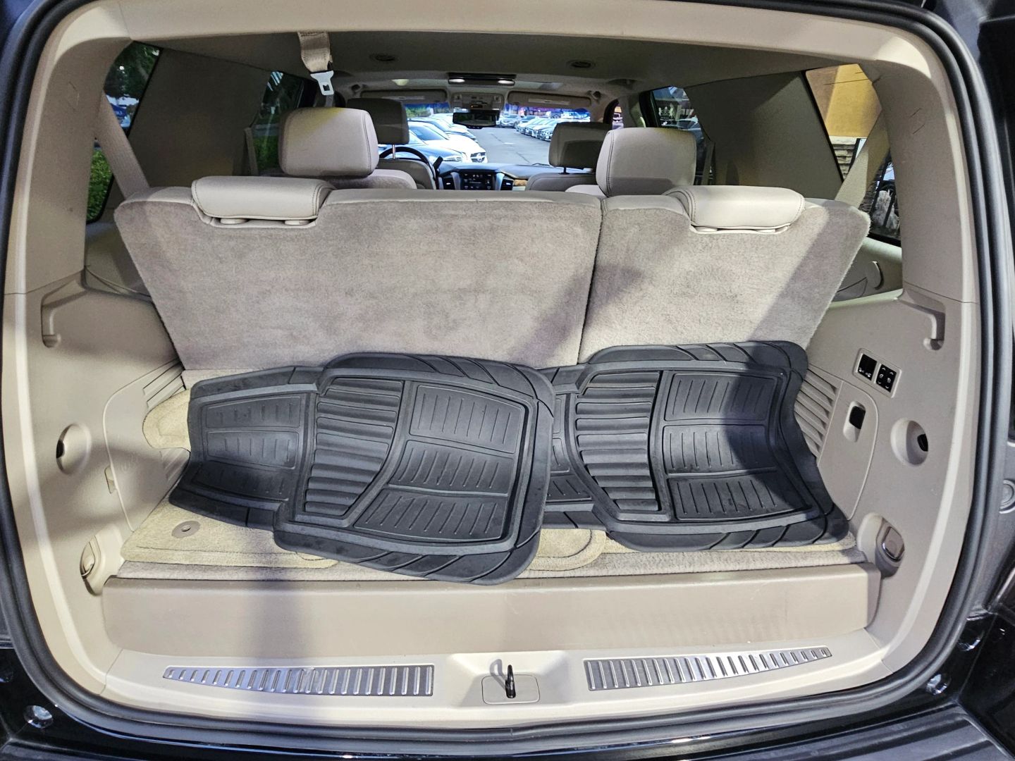 GMC Yukon photo 32