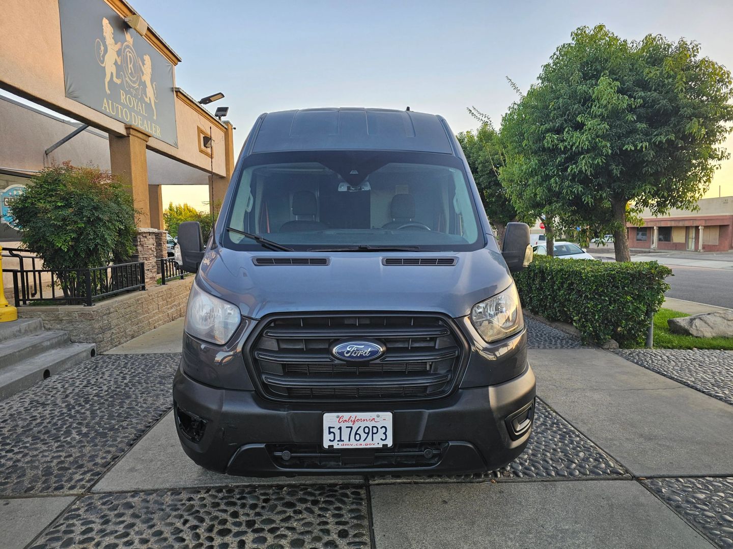Ford Transit photo 3