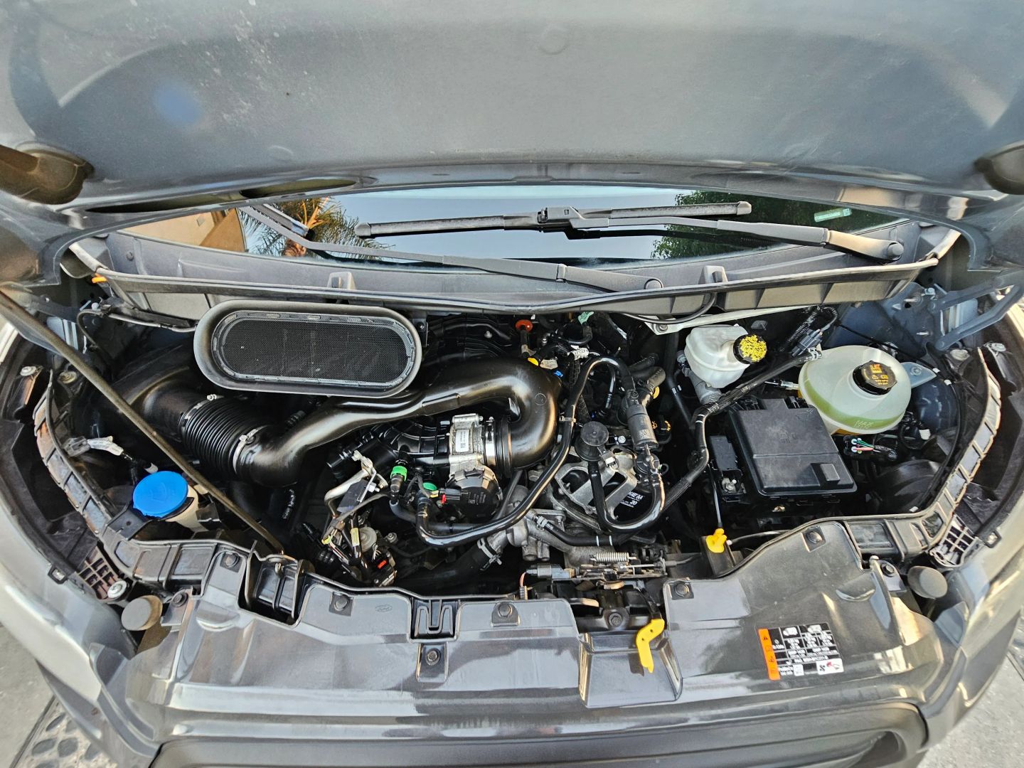 Ford Transit photo 24