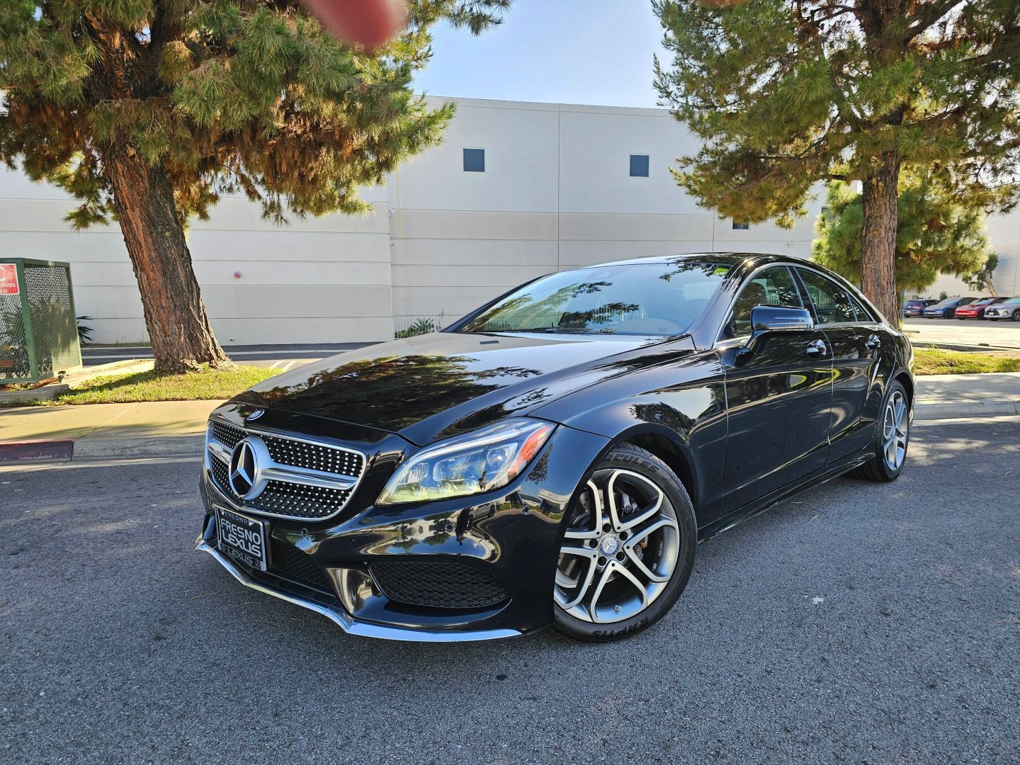 Mercedes-Benz CLS photo 2