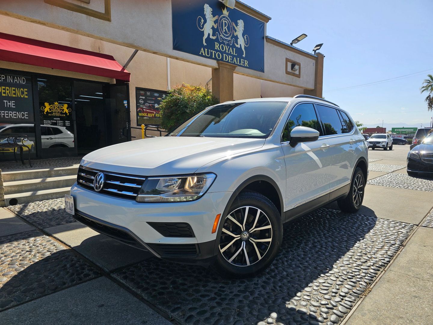 Volkswagen Tiguan photo 2