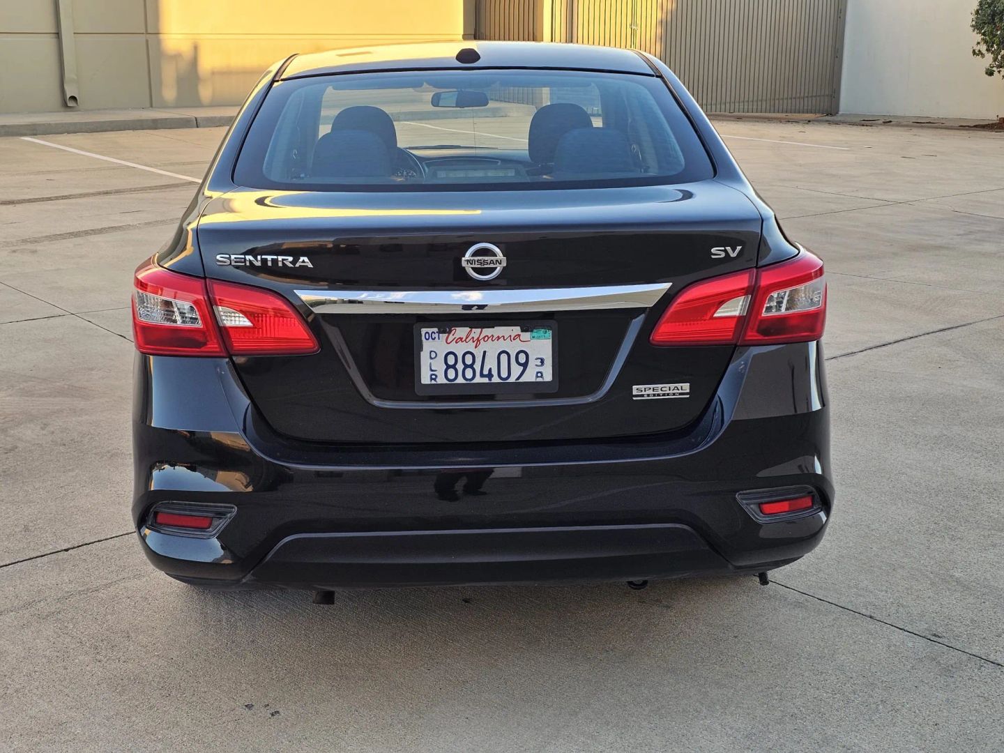 Photo 7 of this Nissan Sentra