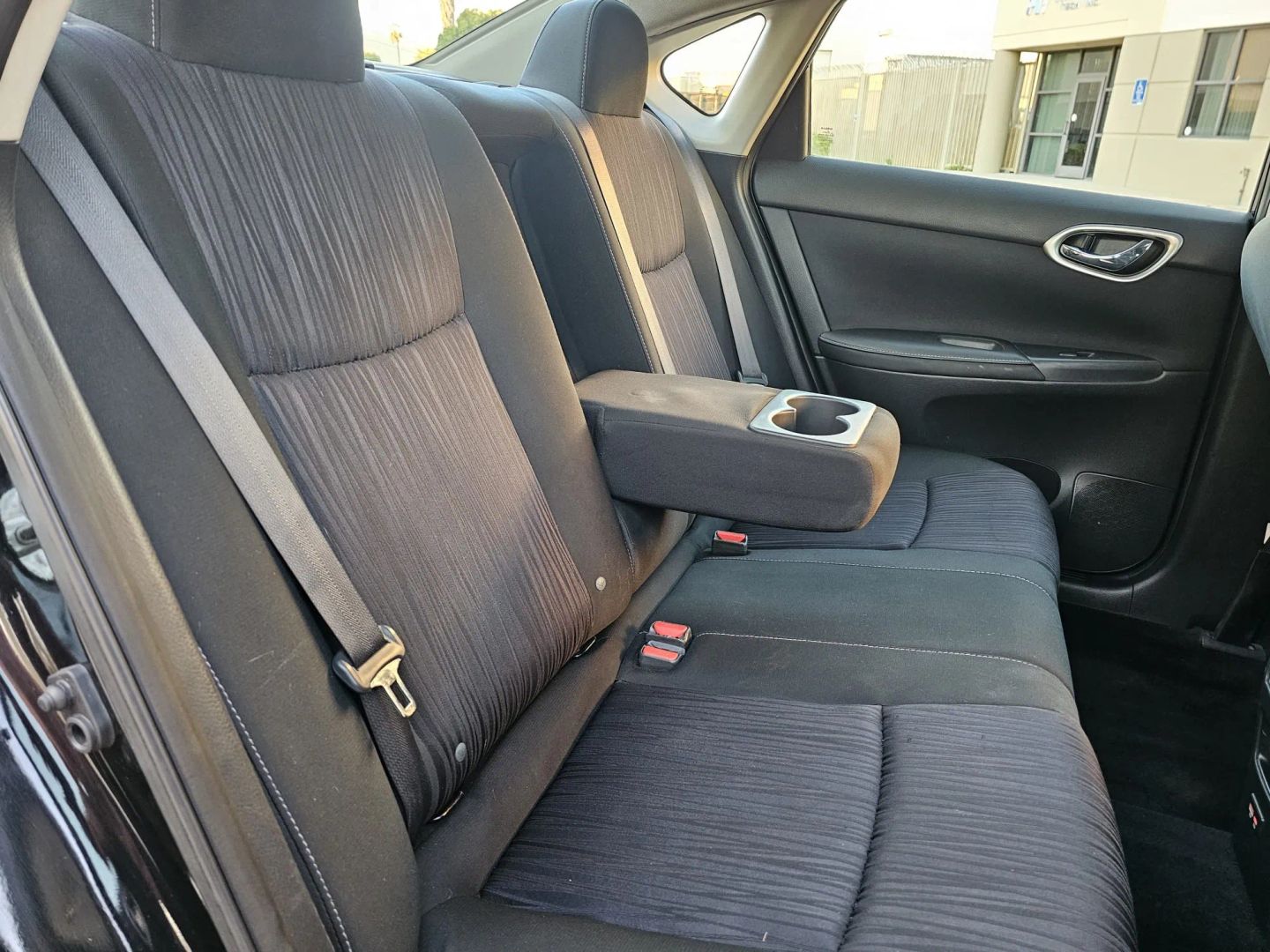 Photo 19 of this Nissan Sentra