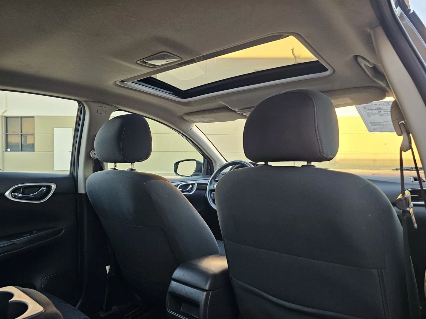 Photo 20 of this Nissan Sentra