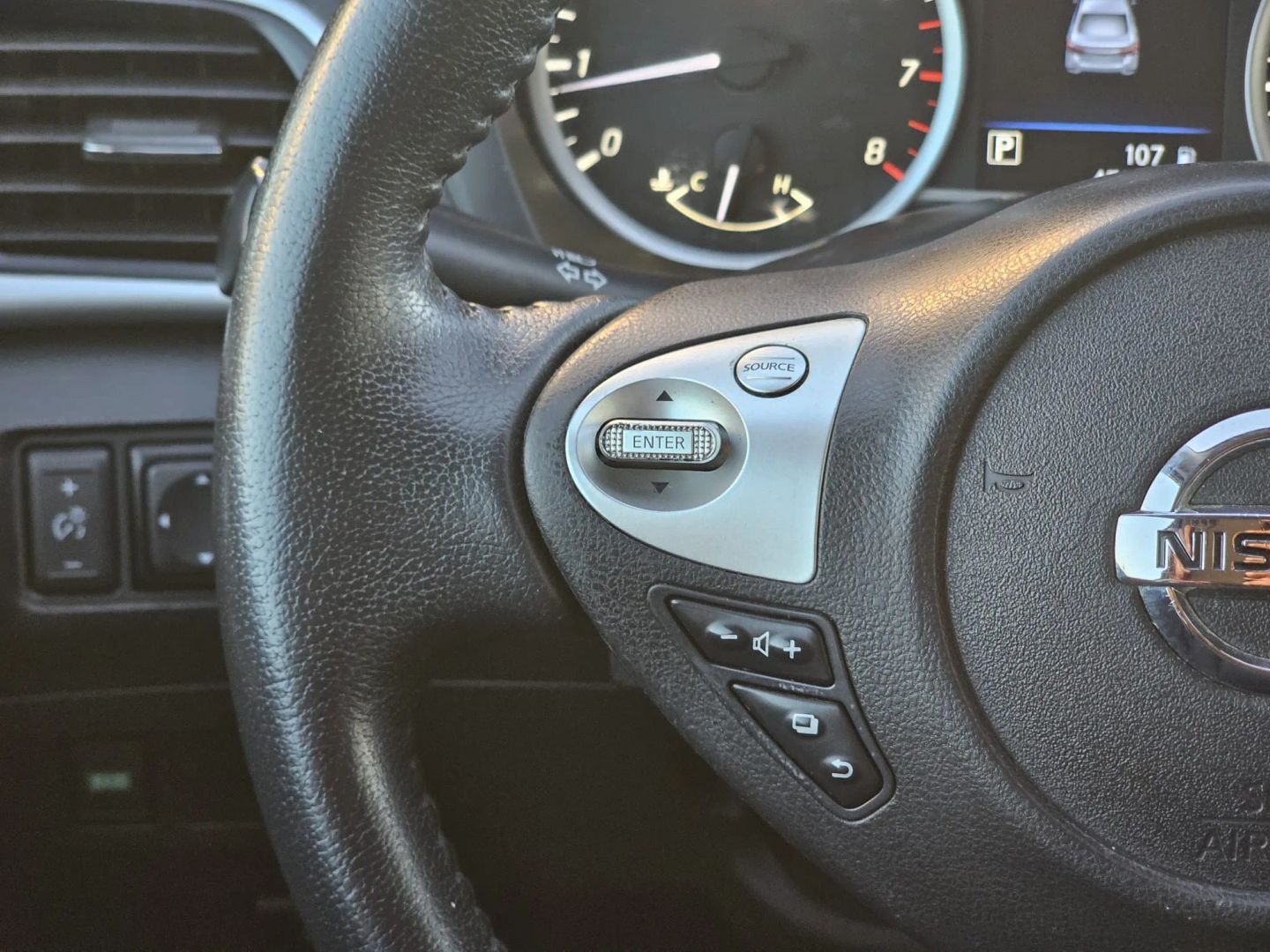 Photo 26 of this Nissan Sentra