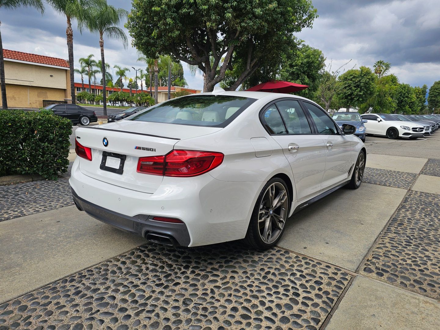 Photo 5 of this BMW 5 Series