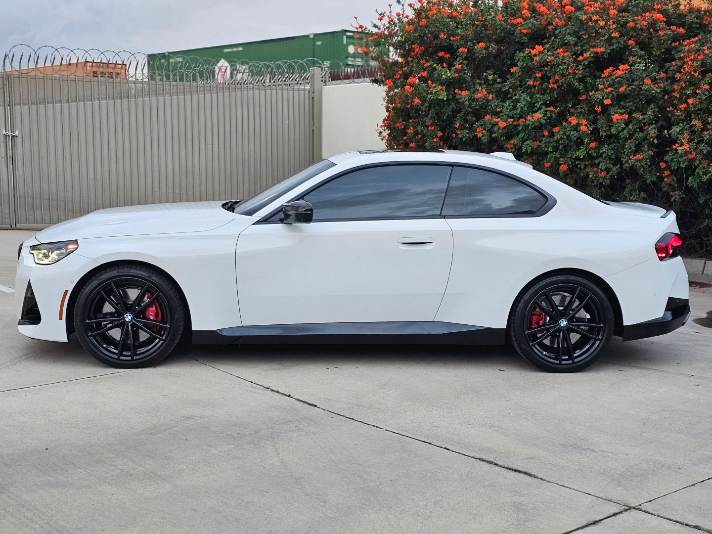 Photo 8 of this BMW 2 Series