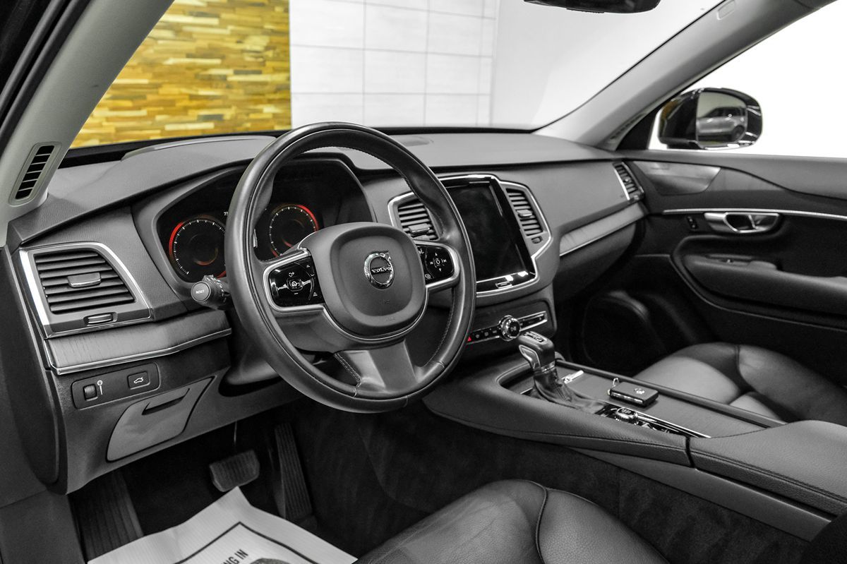 2020 Volvo XC90 Momentum - Photo 10
