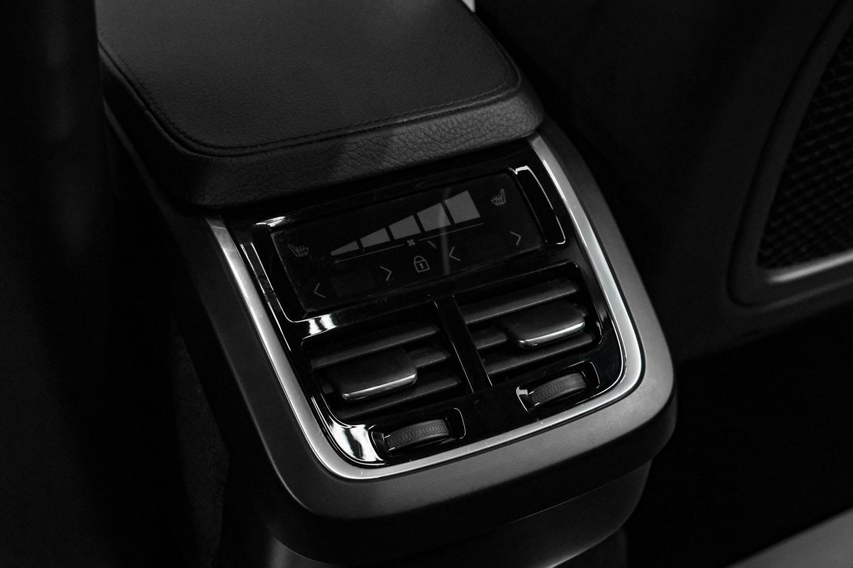 2020 Volvo XC90 Momentum - Photo 31