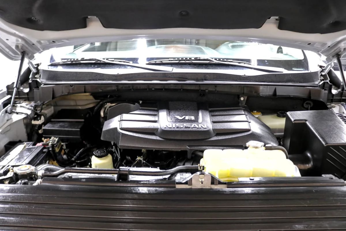 Nissan Titan photo 37